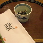 くずし懐石 縁 - 膝掛けも用意されています。