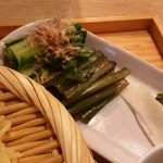 フクモリ - 青菜のおひたしや大根のお漬物なども味わい深い