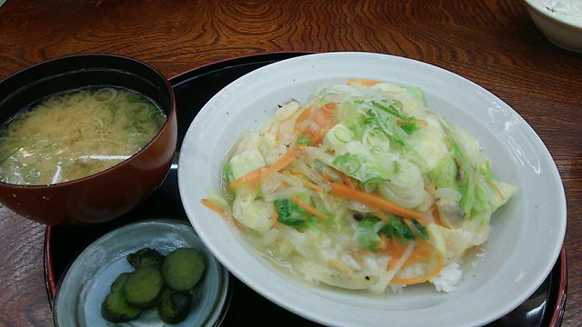 天然温泉 わかさぎ温泉の2階にある大広間のお食事処です By カレー２杯 閉店 天然わかさぎ温泉いこいの館 わかさぎ 笠置 定食 食堂 食べログ