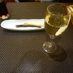ポコアポコ - 白ワイン、グリッシーニ