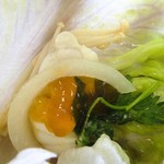 絶景レストラン うずの丘 - 美福鍋6500円コース・・・てっちりはレタスで包んで