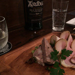 アードベッグ ハイボール バー - アードベッグと艶やかな夜