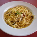 Torattoria Roaji - きのことアンチョビのスパゲティ（塩味）