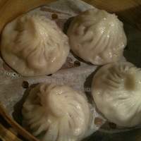 中国飯店 紫玉蘭 - 小籠包。美味しいぃー。