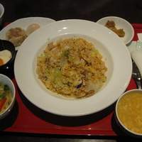 中国料理 吉珍樓 ルーセントタワー店 - 海鮮レタス炒飯
