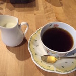 Bleu Couronne - コーヒーとミルク（絞りたての牛乳！）