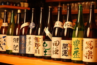 Kisetsu Ryouri To Jizake Yuu - こだわりの日本酒。なかなか入手できないレアな銘柄や、店主の隠し酒もあります。