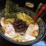 ひげ坊主 - H.27.6.27.昼 黒豚飛魚らぁめん 750円