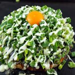 Teppambaru okonomiyaki monja konato mizu - 九条ネギタップリ、タマゴトッピング