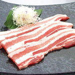 Yakinikusanzenri - 黒豚バラ　大きな一枚肉
