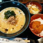めの娘 - 【2015.11.25(水)】ソースカツ丼ランチ(並盛・160g)864円