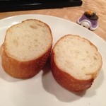 Espetalia - H.27.11.25.昼 パスタランチ 900円のパン(or ごはん)