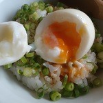 麺組 - 半熟卵…割ってみた♪