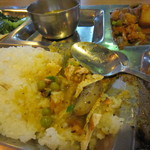 マチャプチャレ - ダルバート☆まぜまぜしてね♪