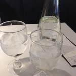 プリマベーラ - セルフでお冷を