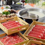 美山 - 料理写真:牛肉、豚肉どちらも食べ放題