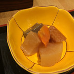 Shamoya Okame - 前菜3品。おでん？