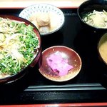 蕾 - ランチ（はまち炙り丼）（2015.11）