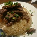 ガーリック ステーキチャーハン