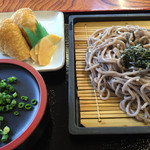 熊の川温泉ちどりの湯 - ざるそば＝４６０円
いなり １個＝６０円