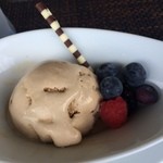 Wai'olu Ocean Cuisine - コナコーヒーアイスも溶ける気候