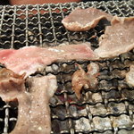 焼肉ふうふう亭 - 