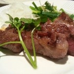 熟成ロースステーキ