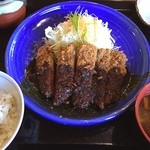 Yawaraka Tonkatsu Katsu Masa - 名古屋なので（市内じゃないけど）、味噌カツ。
                        なかなか。