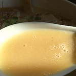 らぁ麺 飛鶏 - 濃厚鶏白湯スープ