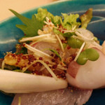 山玄茶 - サラダ仕立てのお造りに、粒マスタードのとさ酢ドレッシングをかけて