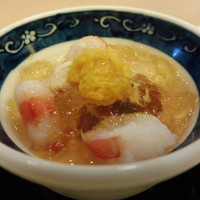 山玄茶 - 茶わん蒸し（ふかひれ、ゆりね、ゆば、えび、うに、ゆず、出汁のジュレ）