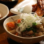 牛すじのやわらか塩煮込み