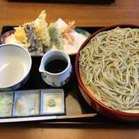 そば会席 立会川 吉田家 - 天せいろ（大海老1本・野菜）