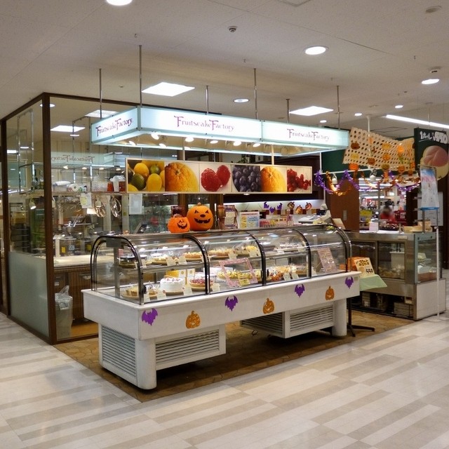 フルーツケーキファクトリー 麻生店 麻生 ケーキ 食べログ