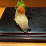 呉竹鮨 - ヒラメ（？？？）