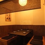 Izakaya Zennozen - ２〜５名のテーブル席