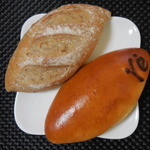 レコルト - 玄米パン 160円、ミルキークリームパン 140円