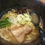 活麺元家 - 家系 醤油豚骨らーめん