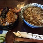 手打ちそば伝兵衛 - 天丼そばセット（そばはカケ）