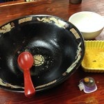 神山 - H.27.11.26.昼 完食♪(神盛ラーメン+ランチメニューC 唐揚げセット)