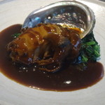 Braised abalone in oyster sauce