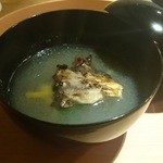 祇園迦陵 - 椀もの：焼舞茸、銀杏と牡蠣のしんじょう