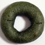 ミシェルズベーグル - よもぎベーグル（\196）