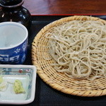 穣庵 - ざるそば（765円）（2015/1）