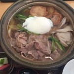 Magokoro Ryouri To Osake Hanamomo - 牛鍋焼うどん〜 ♫油麩、セリ、舞茸…上品なお味 (^.^)