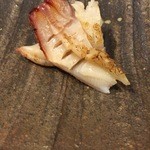 くろ﨑 - 軽く炙ったミル貝