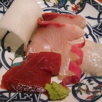 日本料理 丸しま - お刺身、エッジがいい