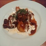 ラボ・デ・トロ～牛テールのアンダルシア風～　