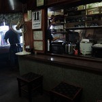 田代 - 店内まで煙でモウモウ
      これがまた食欲をそそる～たまりません