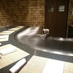 銀座のステーキ - 落ち着いていてきれいな店内